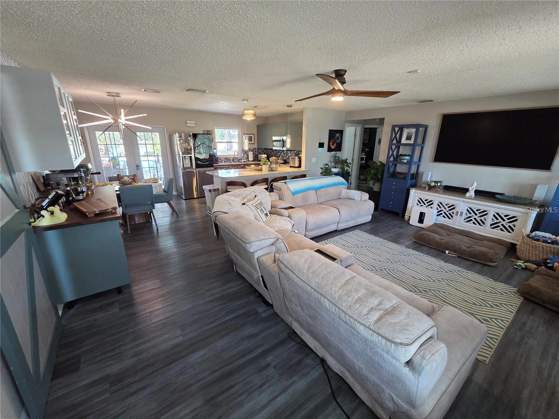 6301 S Renellie Court Tampa FL 33616