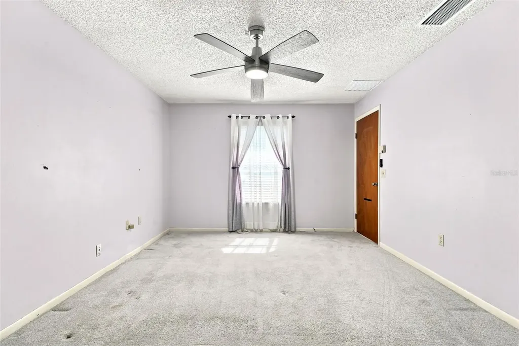 1969 E Acadian Drive Deltona FL 32725