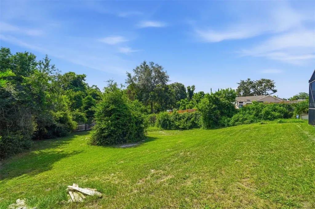 1969 E Acadian Drive Deltona FL 32725