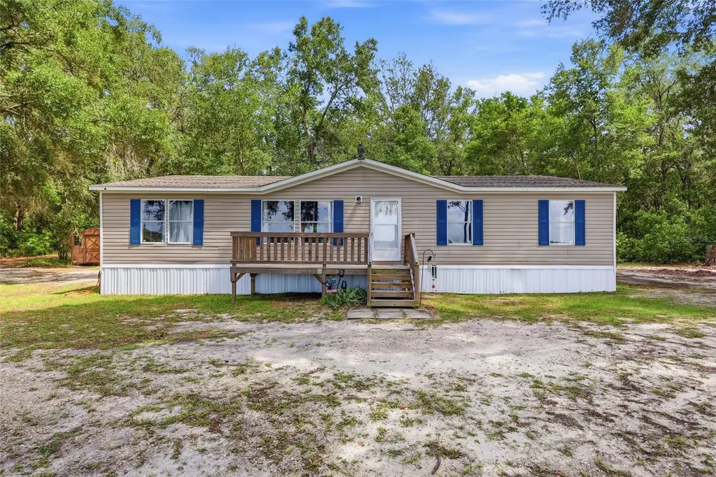 3562 NW 20th Avenue Bell FL 32619