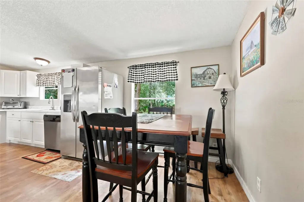 3562 NW 20th Avenue Bell FL 32619