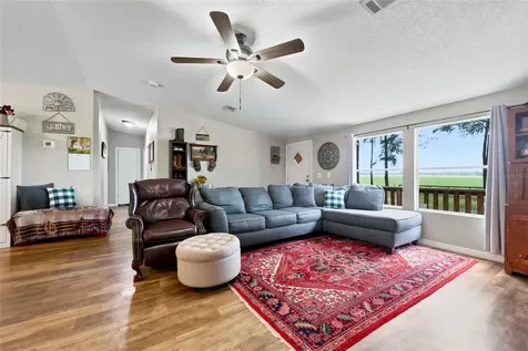 3562 NW 20th Avenue Bell FL 32619