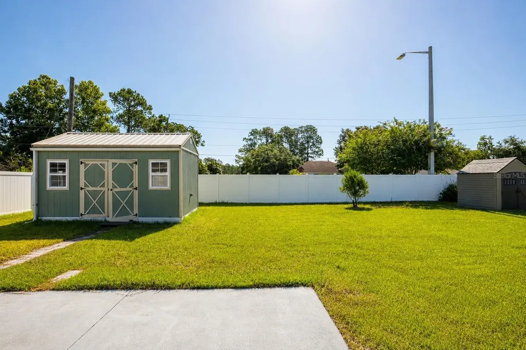 4 Severn Court Palm Coast FL 32164