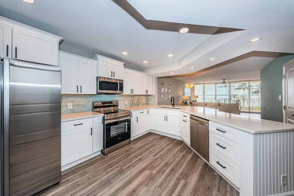 5151 Isla Key Boulevard S St Petersburg FL 33715