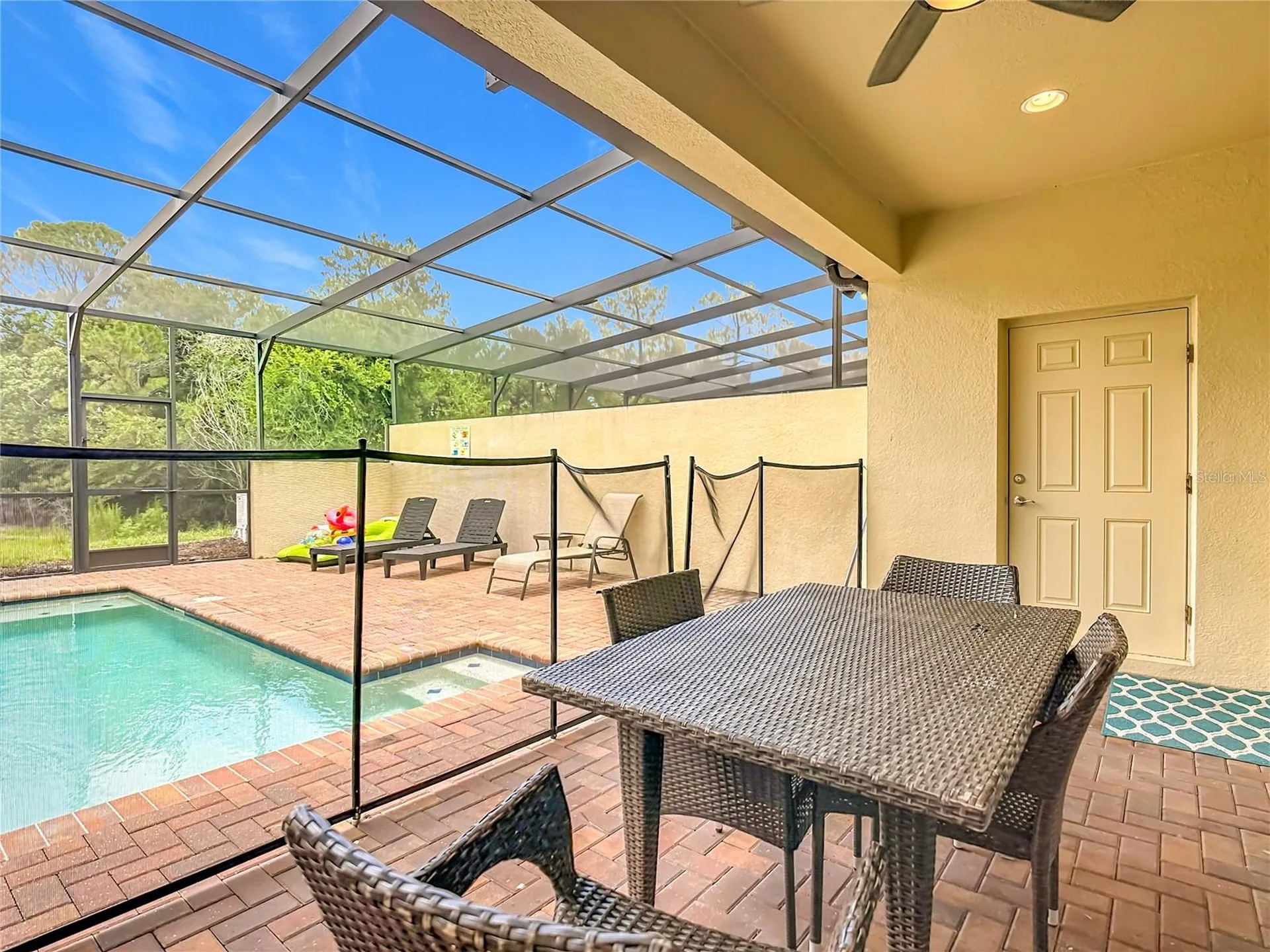 8899 Geneve Court Kissimmee FL 34747