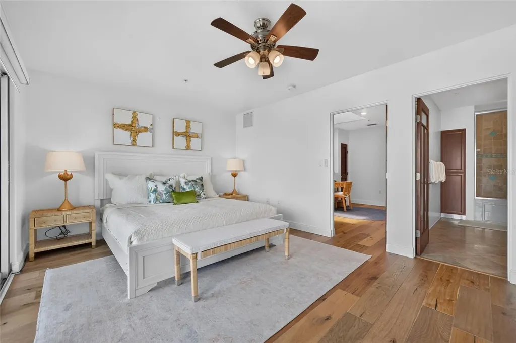433 Central Avenue Sarasota FL 34236