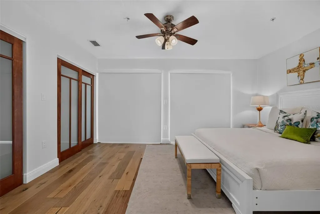 433 Central Avenue Sarasota FL 34236