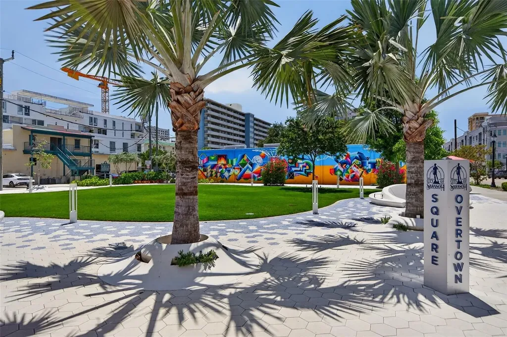 433 Central Avenue Sarasota FL 34236