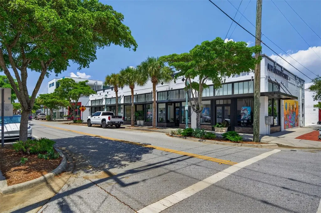 433 Central Avenue Sarasota FL 34236