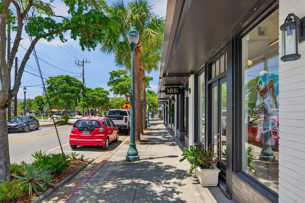 433 Central Avenue Sarasota FL 34236