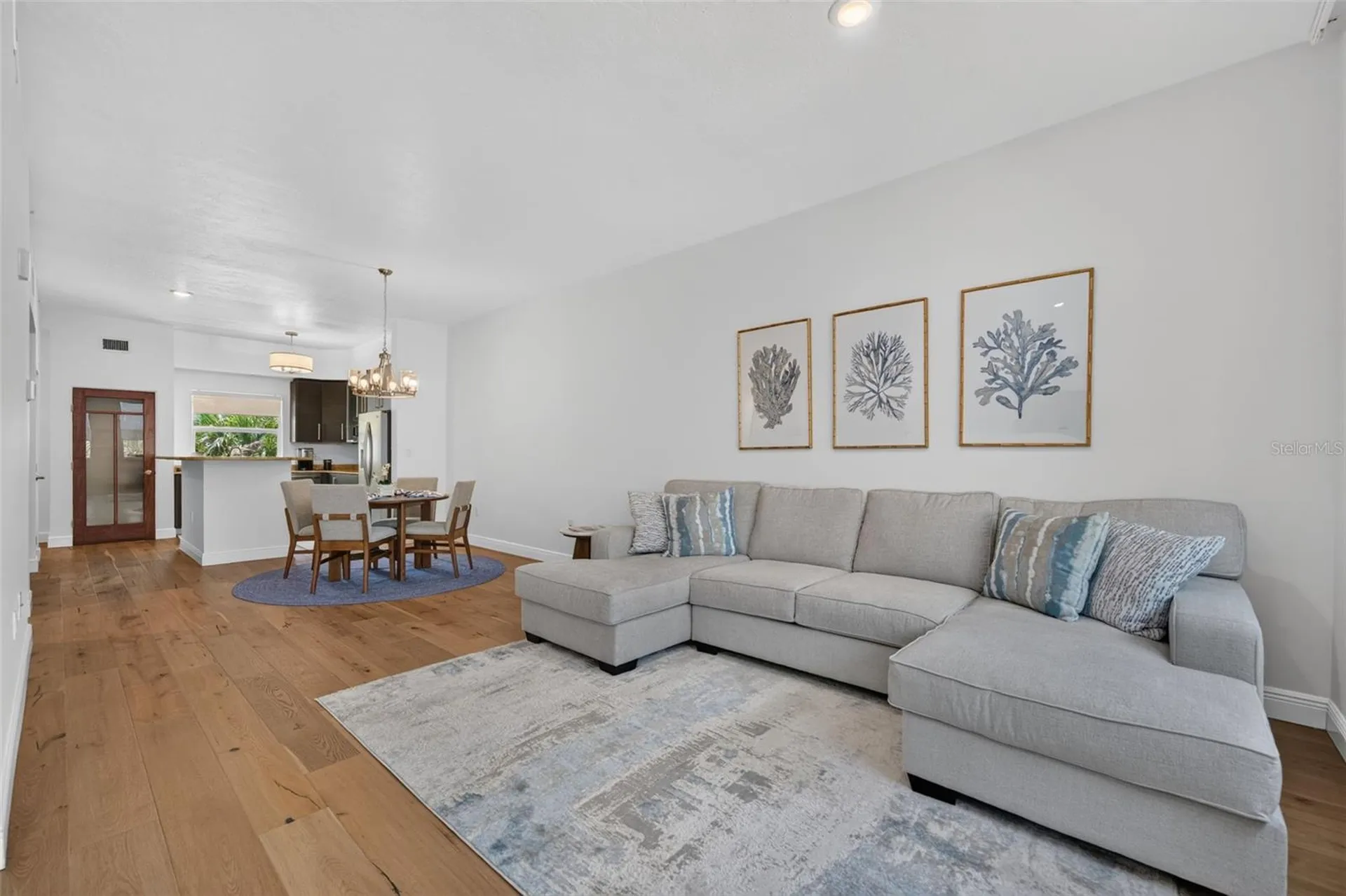 433 Central Avenue Sarasota FL 34236