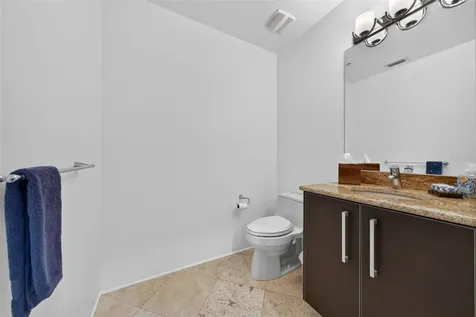 433 Central Avenue Sarasota FL 34236