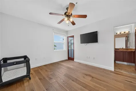 433 Central Avenue Sarasota FL 34236