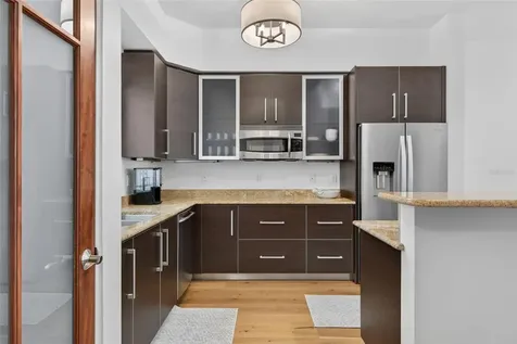 433 Central Avenue Sarasota FL 34236