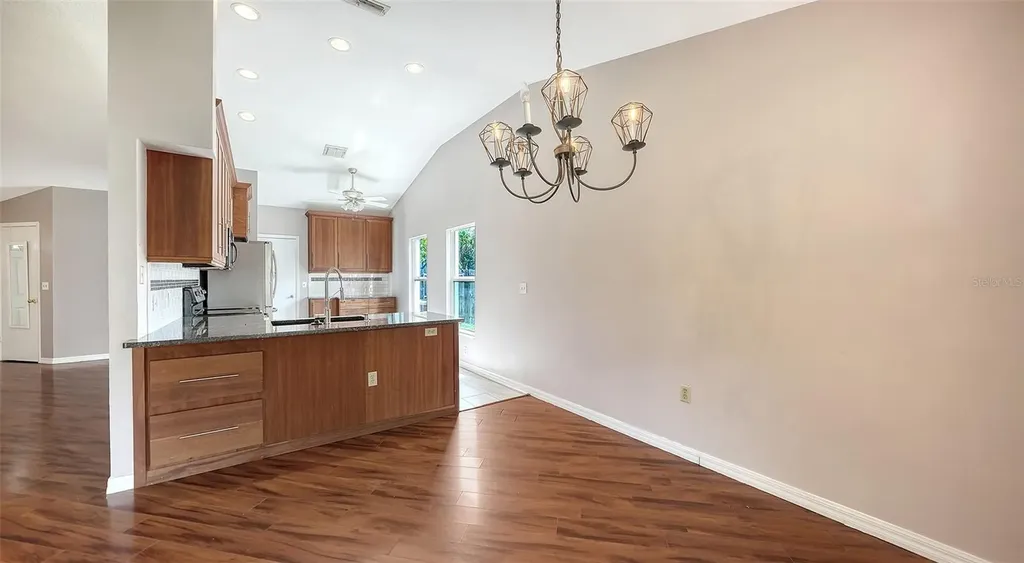 4910 6th Avenue E Bradenton FL 34208