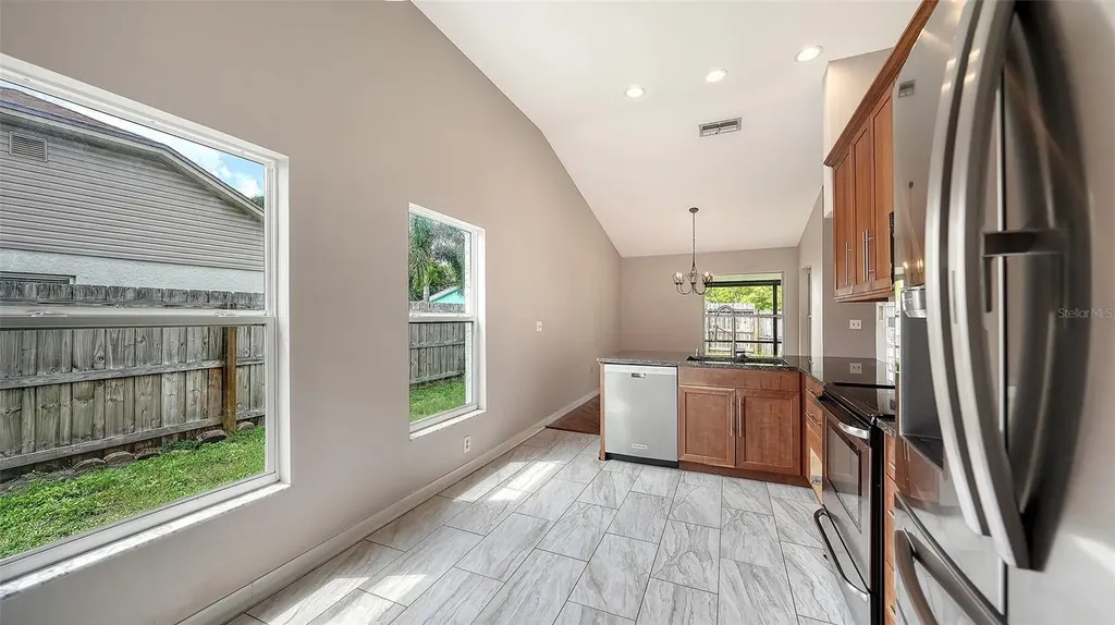 4910 6th Avenue E Bradenton FL 34208