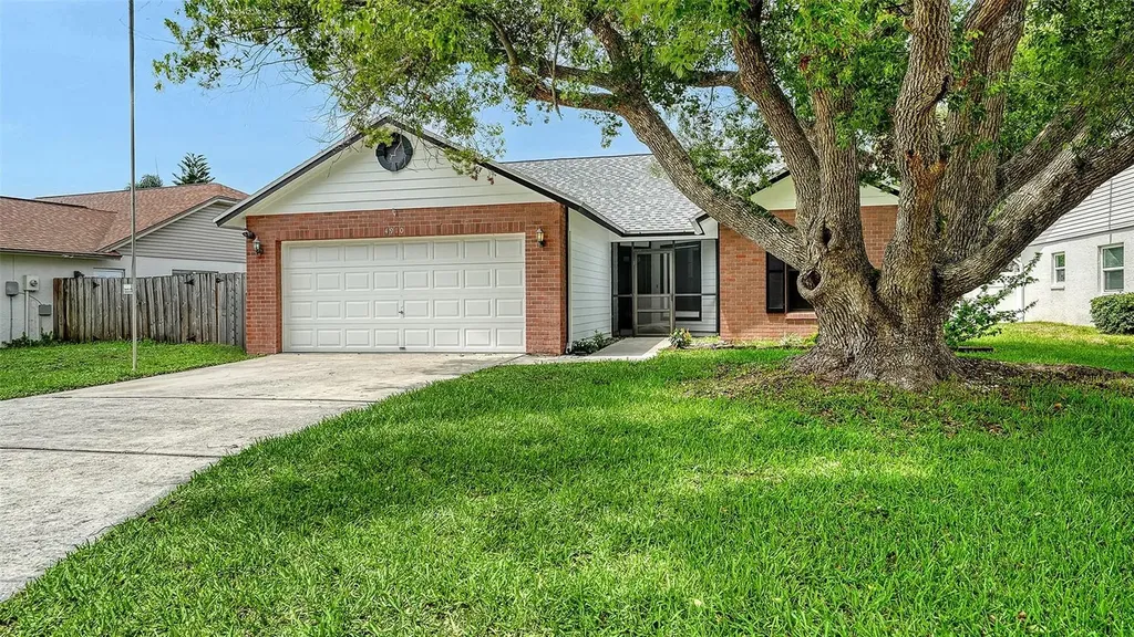 4910 6th Avenue E Bradenton FL 34208