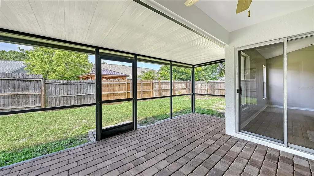 4910 6th Avenue E Bradenton FL 34208