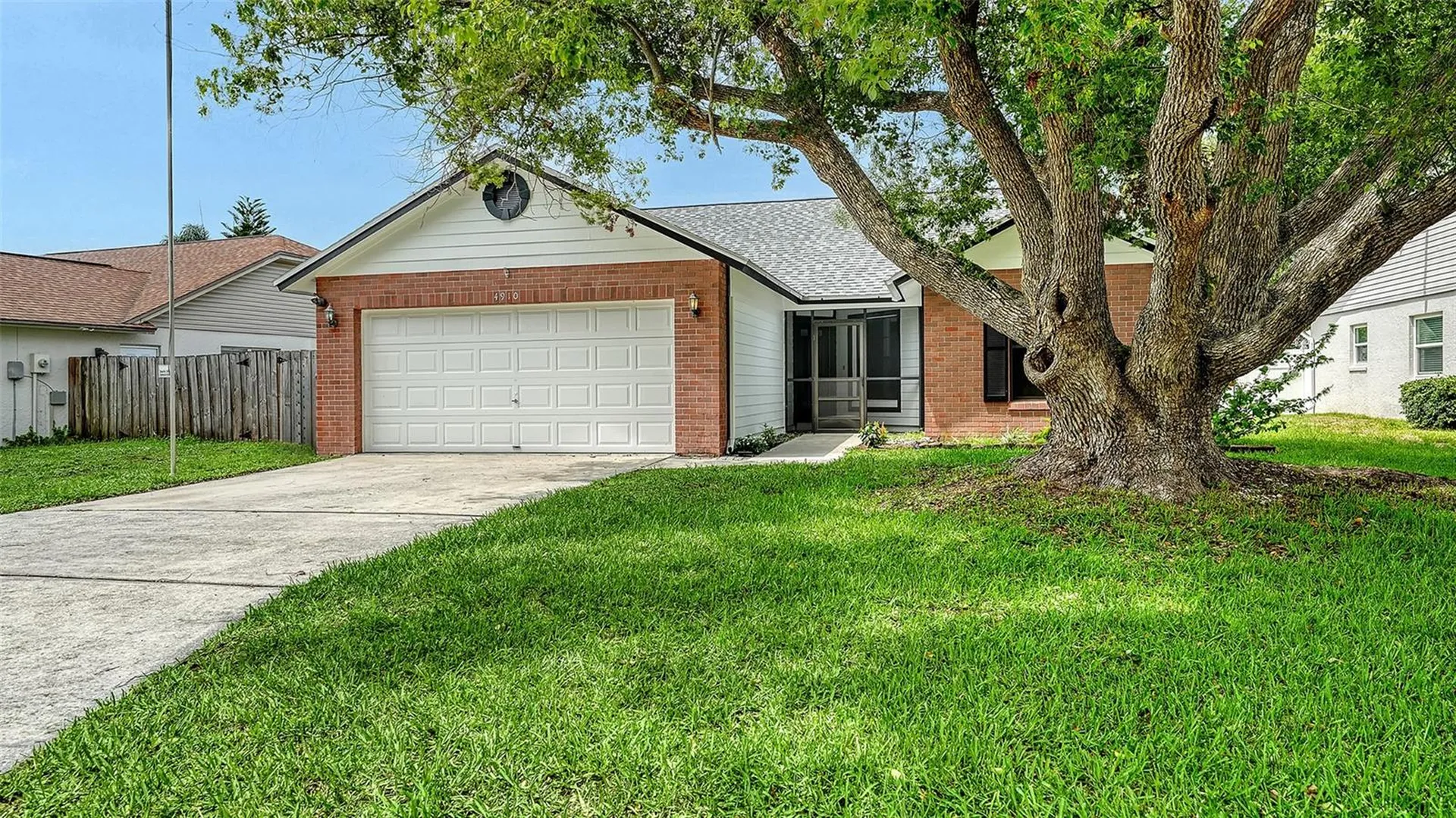 4910 6th Avenue E Bradenton FL 34208