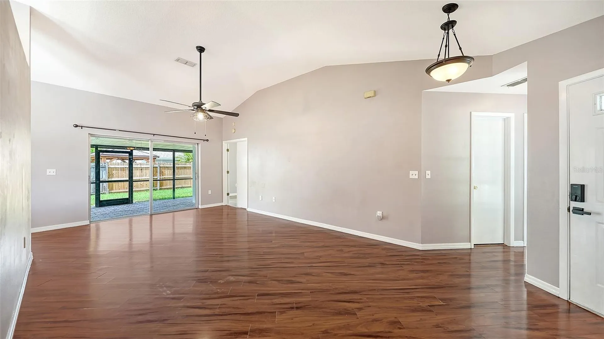 4910 6th Avenue E Bradenton FL 34208