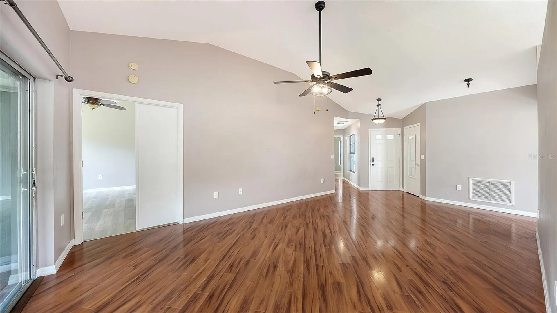 4910 6th Avenue E Bradenton FL 34208