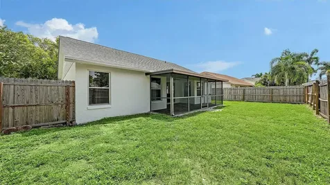 4910 6th Avenue E Bradenton FL 34208