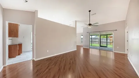 4910 6th Avenue E Bradenton FL 34208