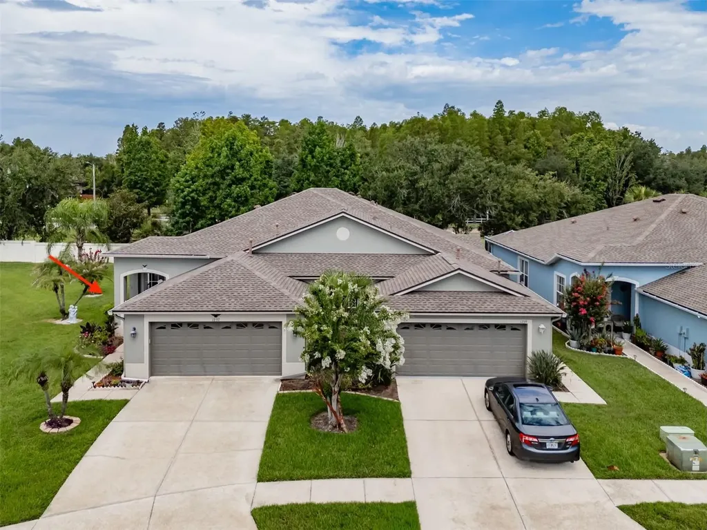 1237 Ambridge Drive Wesley Chapel FL 33543