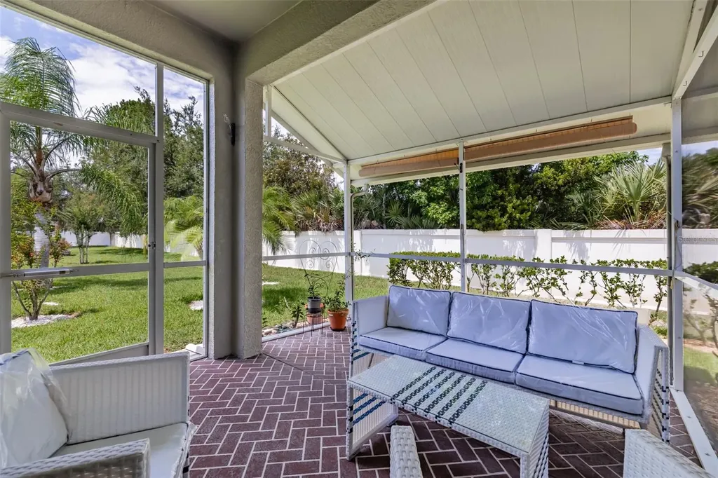 1237 Ambridge Drive Wesley Chapel FL 33543