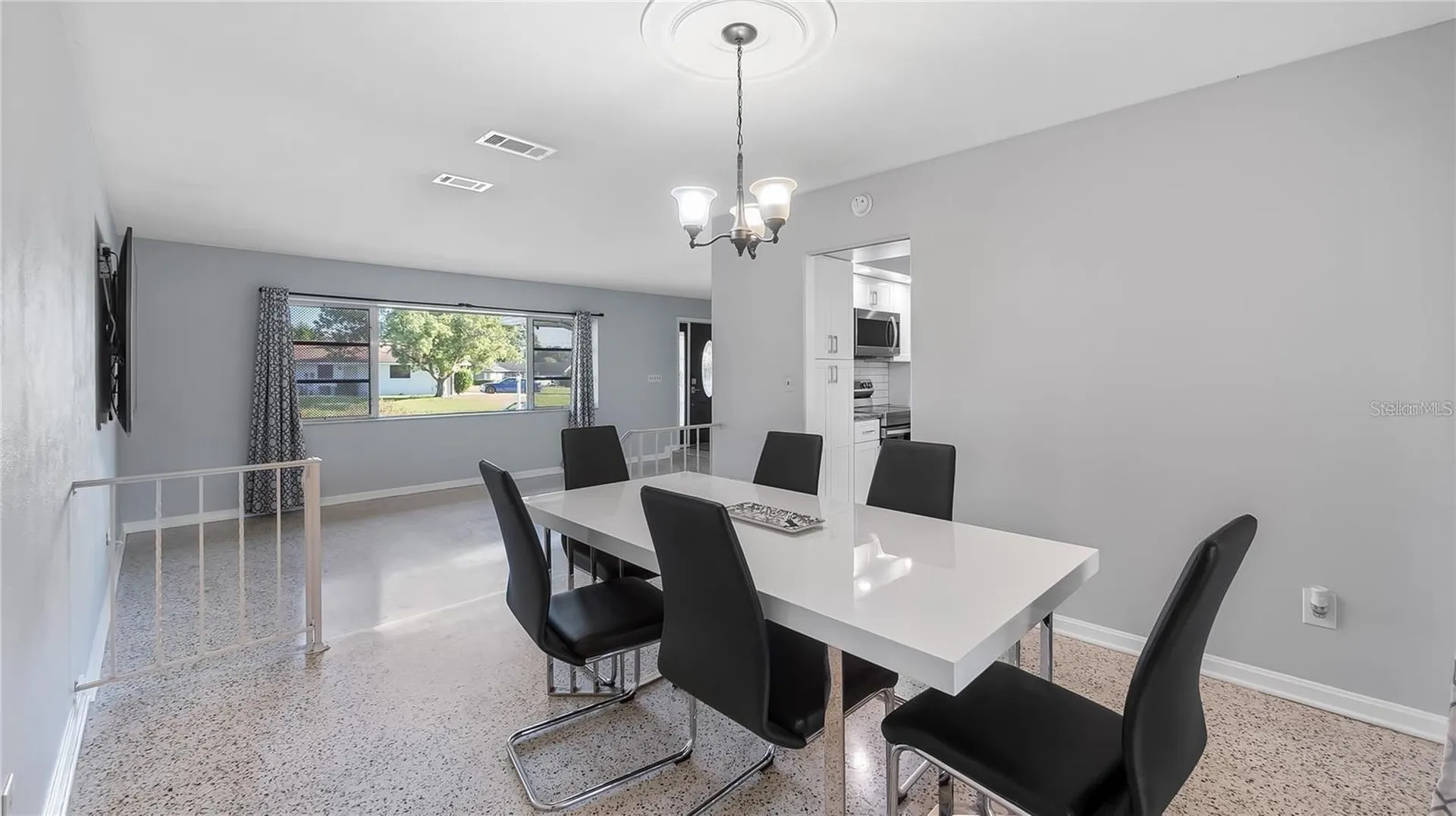 2612 Timberlake Drive Orlando FL 32806