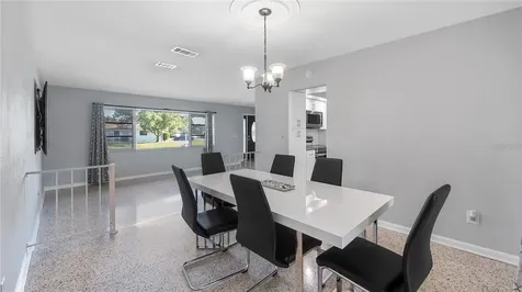 2612 Timberlake Drive Orlando FL 32806