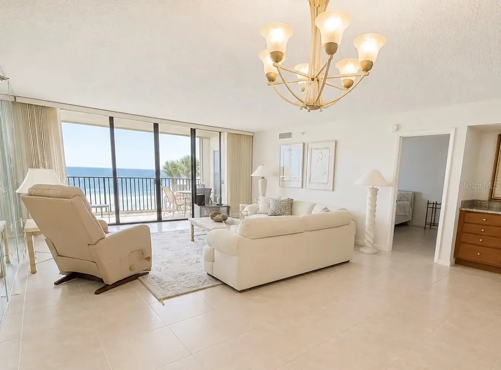 2675 Gulf Of Mexico Drive Longboat Key FL 34228