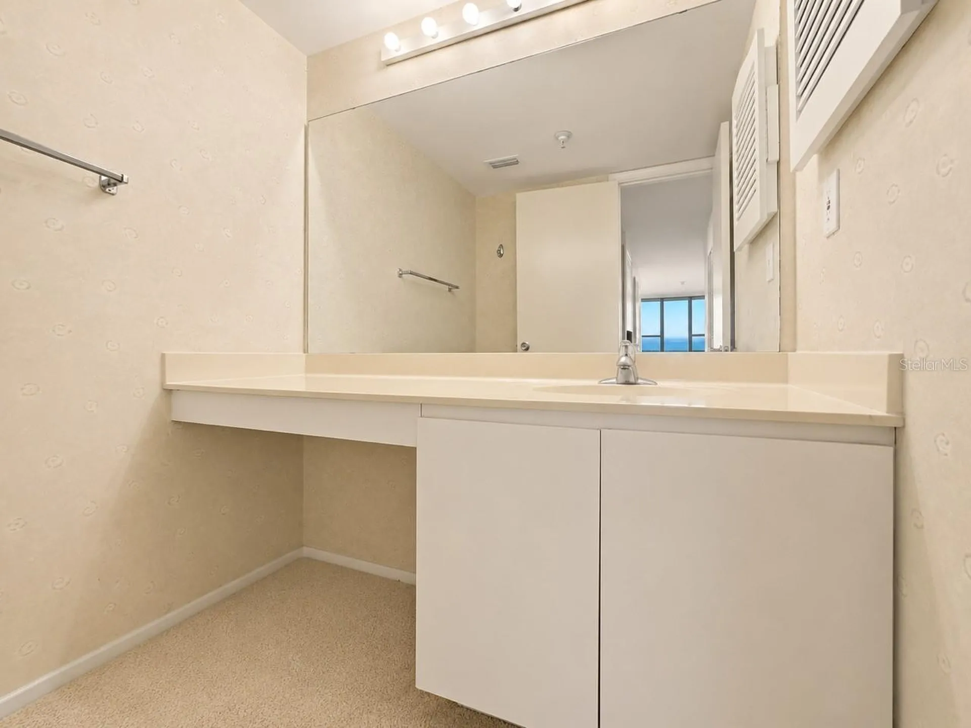 2675 Gulf Of Mexico Drive Longboat Key FL 34228