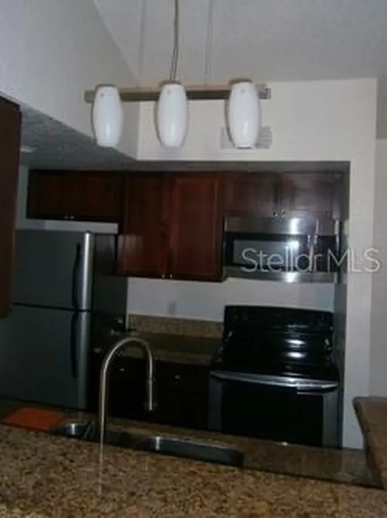5168 Conroy Road Orlando FL 32811
