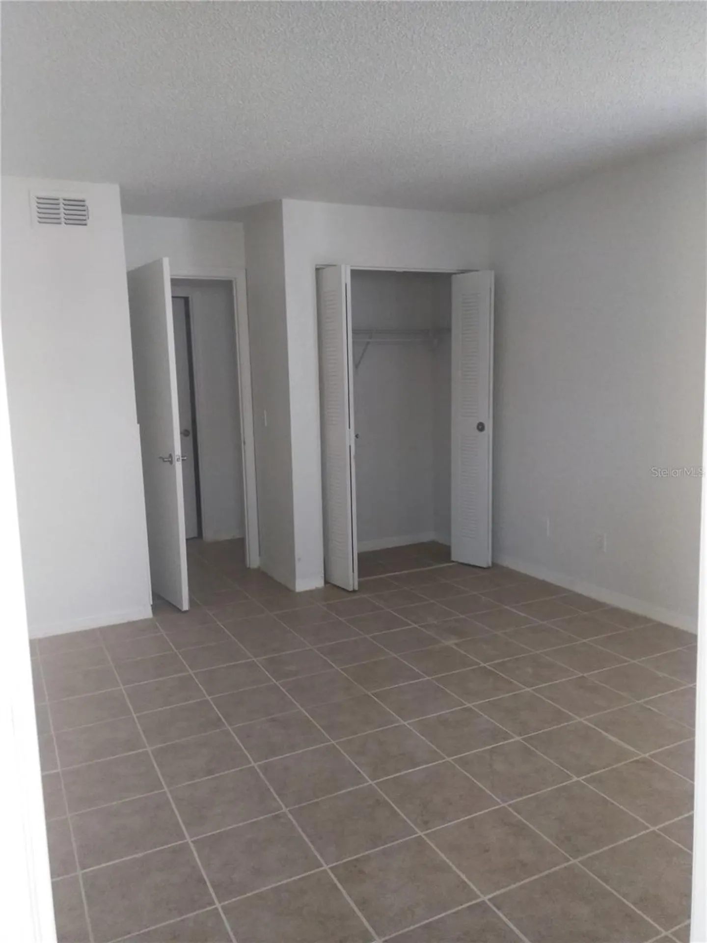 5168 Conroy Road Orlando FL 32811