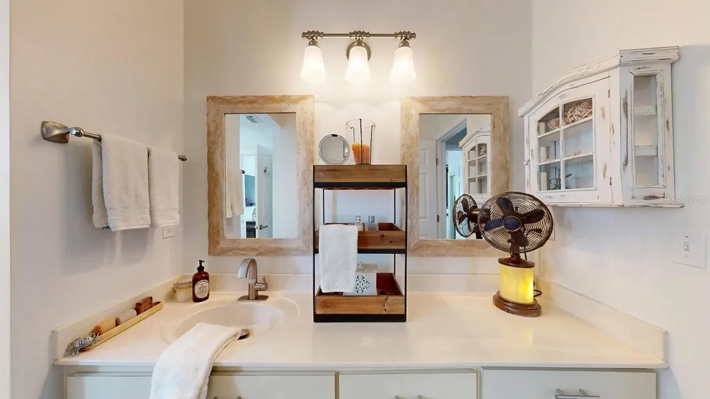 40 Magnolia Drive S. Ormond Beach FL 32174