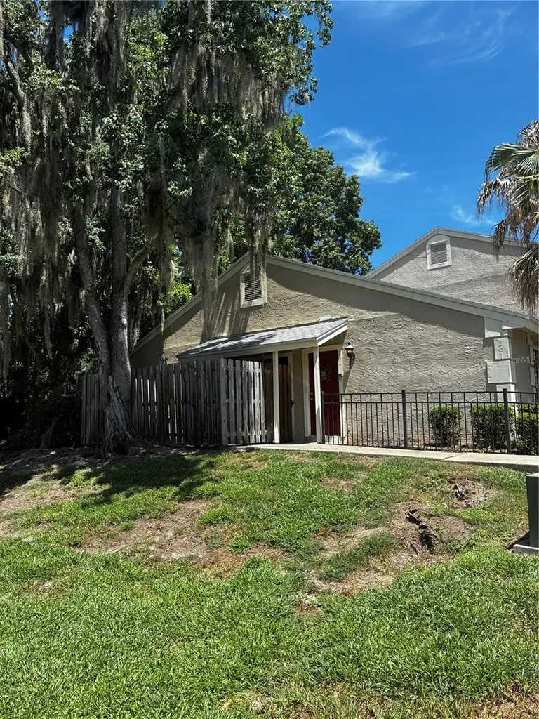 1701 SE 24th Road Ocala FL 34471