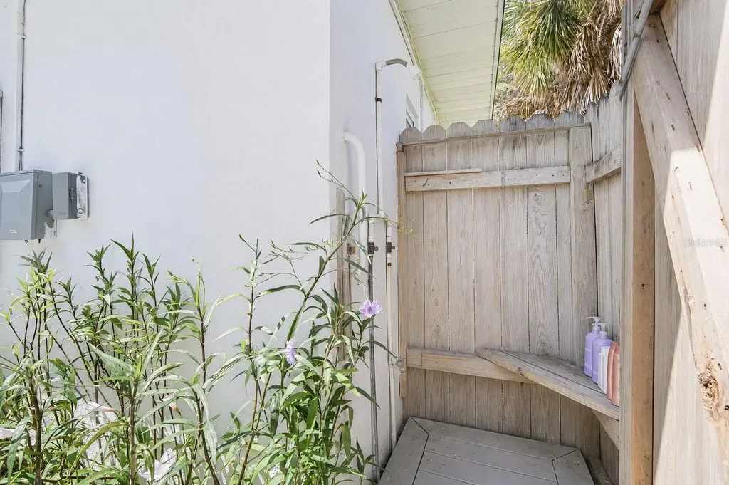 206 75th Street Holmes Beach FL 34217