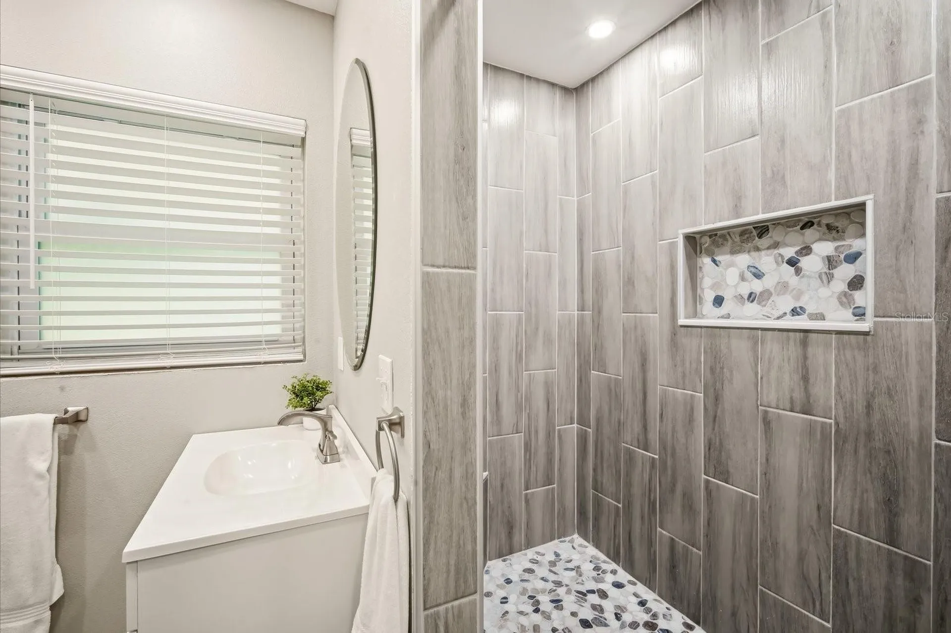 206 75th Street Holmes Beach FL 34217