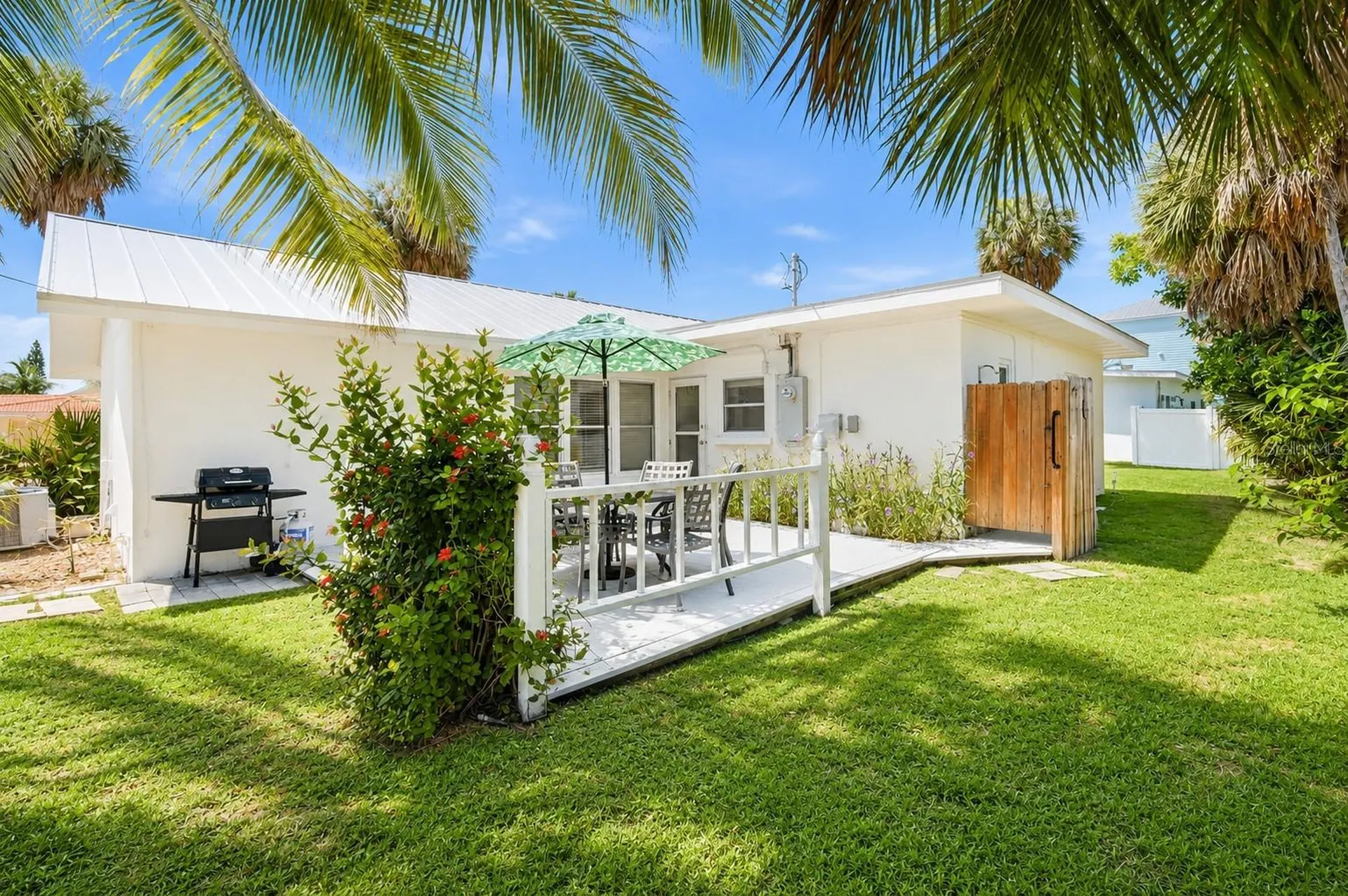 206 75th Street Holmes Beach FL 34217