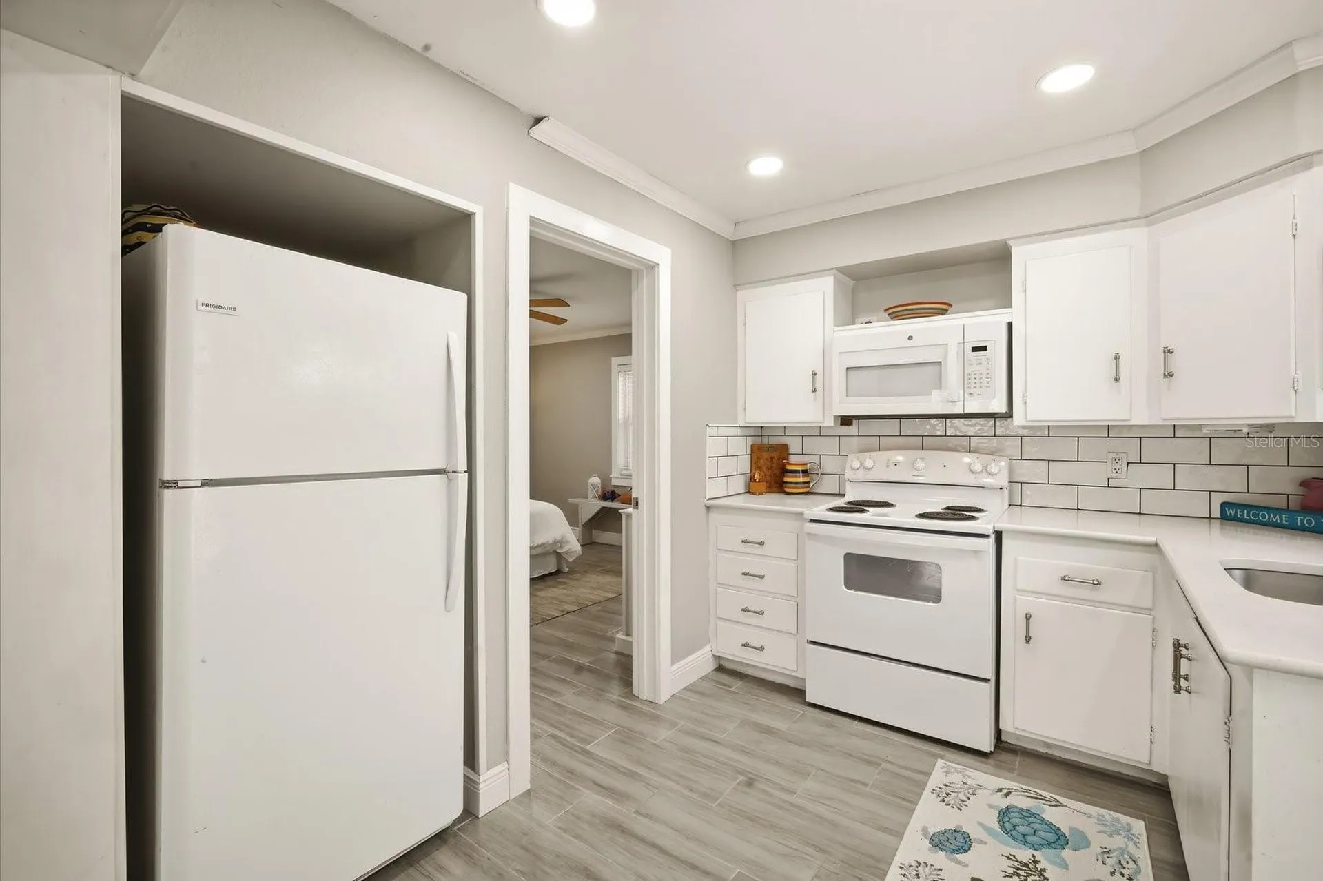 206 75th Street Holmes Beach FL 34217
