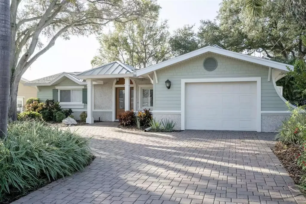 378 Westwinds Drive Palm Harbor FL 34683
