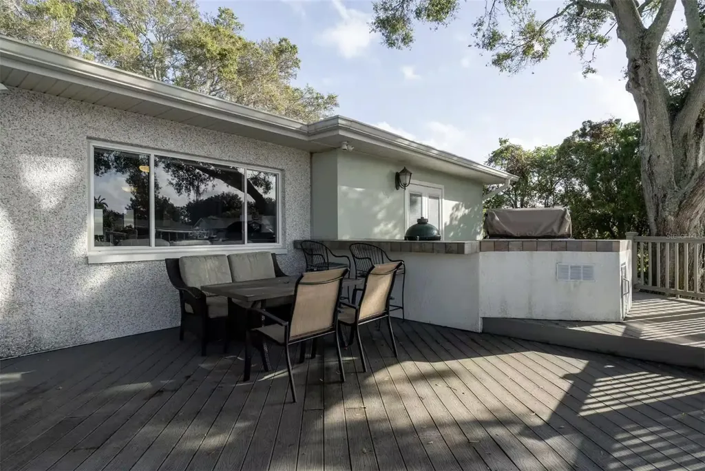 378 Westwinds Drive Palm Harbor FL 34683