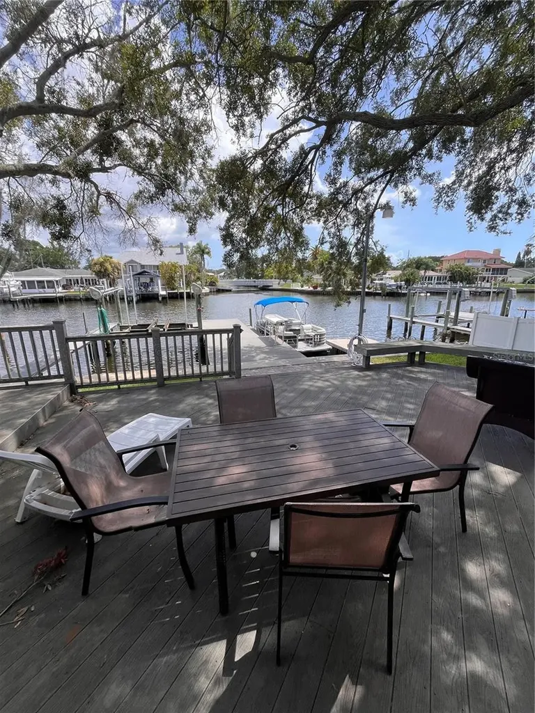 378 Westwinds Drive Palm Harbor FL 34683