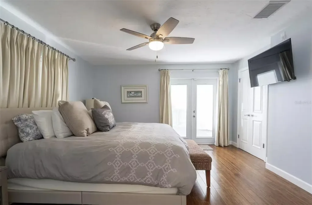 378 Westwinds Drive Palm Harbor FL 34683