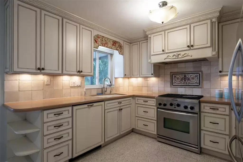 378 Westwinds Drive Palm Harbor FL 34683