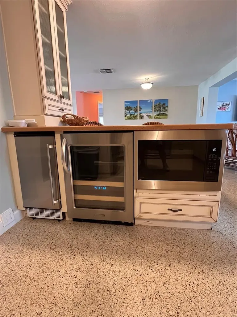 378 Westwinds Drive Palm Harbor FL 34683