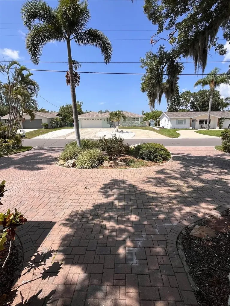 378 Westwinds Drive Palm Harbor FL 34683