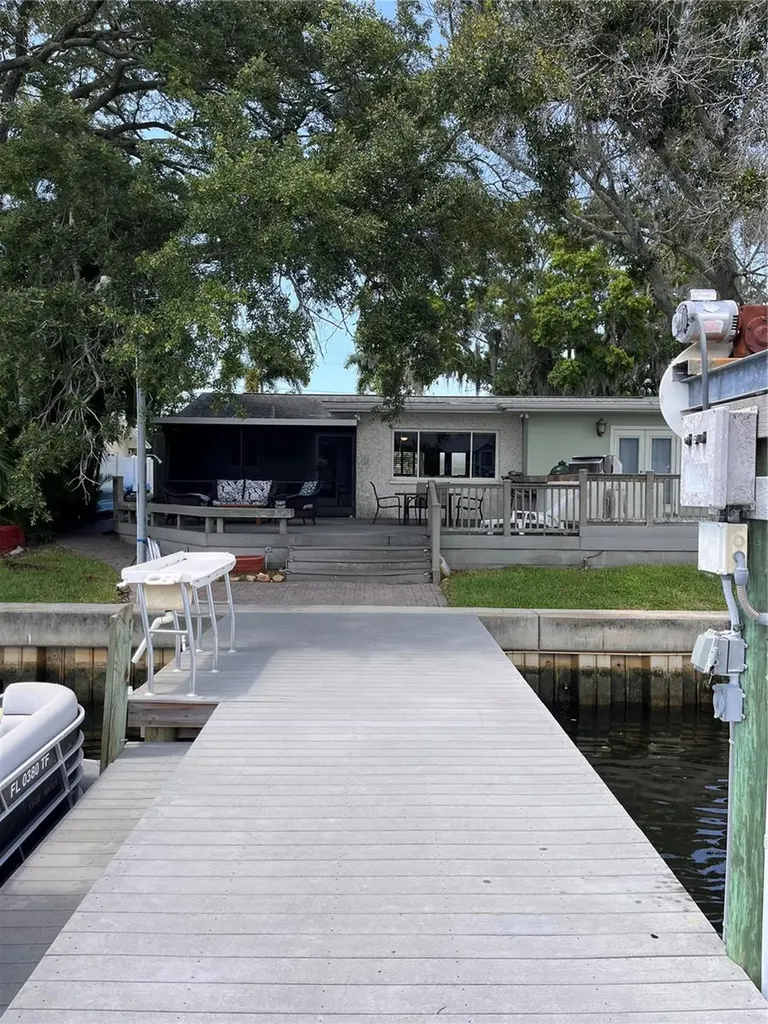 378 Westwinds Drive Palm Harbor FL 34683