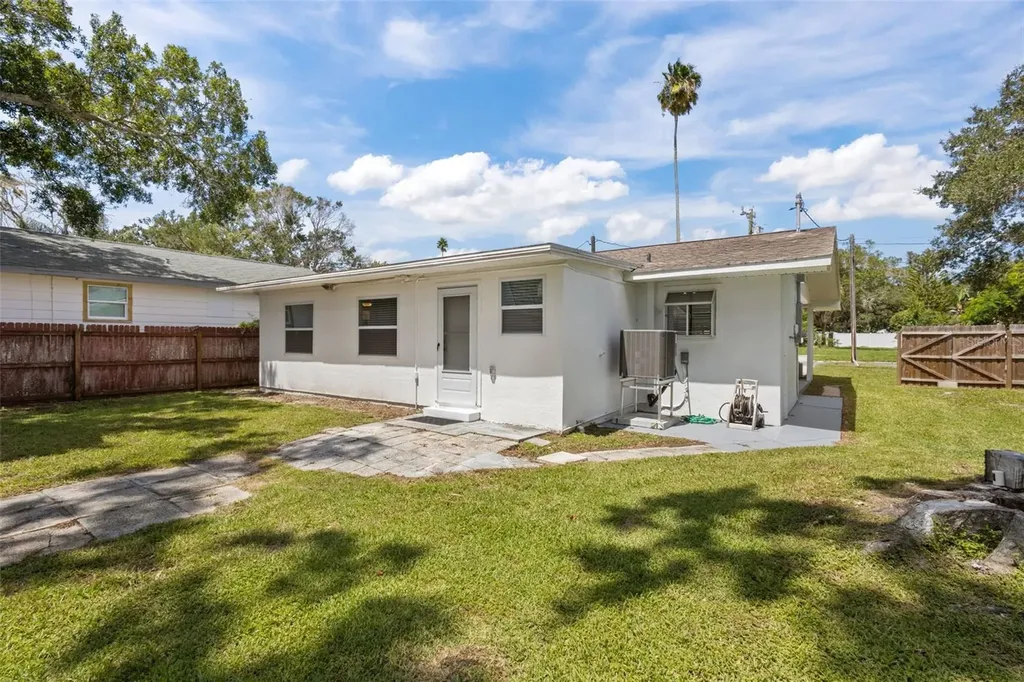 1781 Apache Trail Clearwater FL 33755